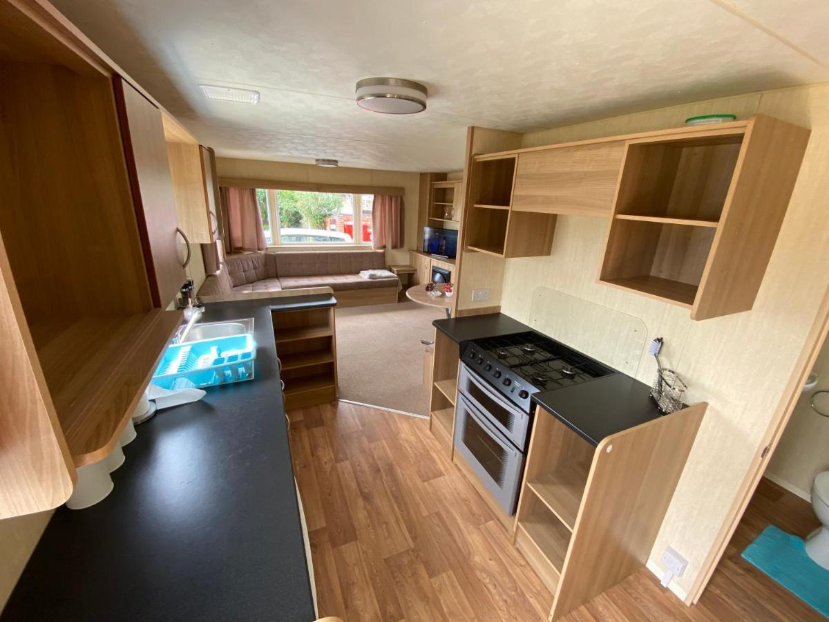 3 Bed 8 Berth Caravan In California Cliffs - M1 Great Yarmouth Exterior foto